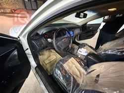 هيونداي أزيرا